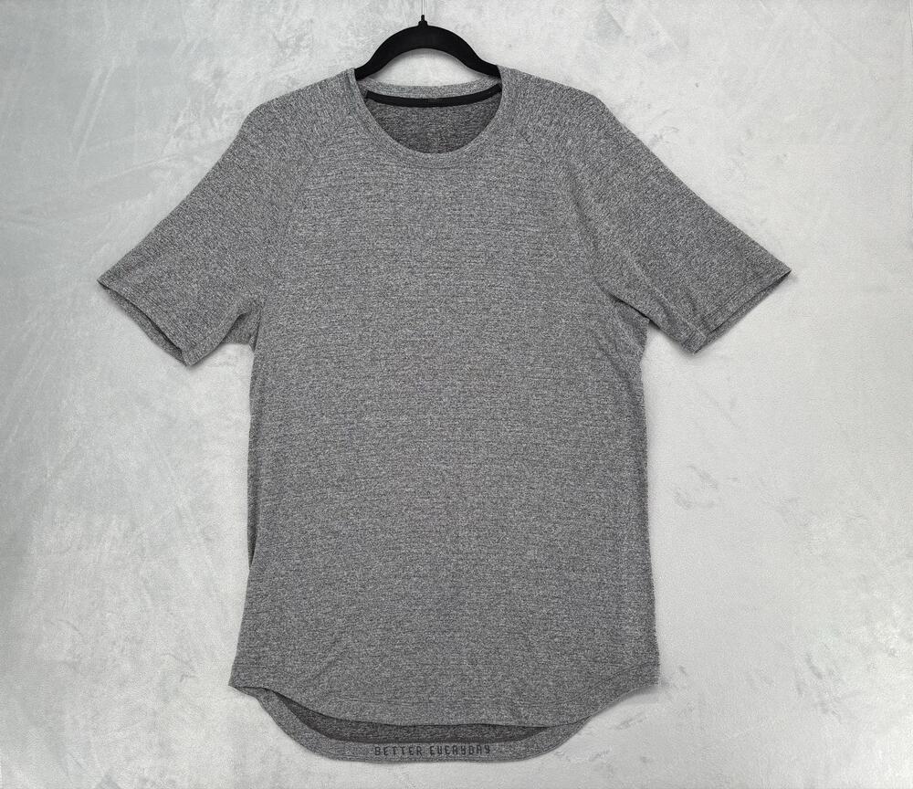 Lululemon‎ Shirt Mens Gray Crew Short Sleeve Athletic Moisture Wicking